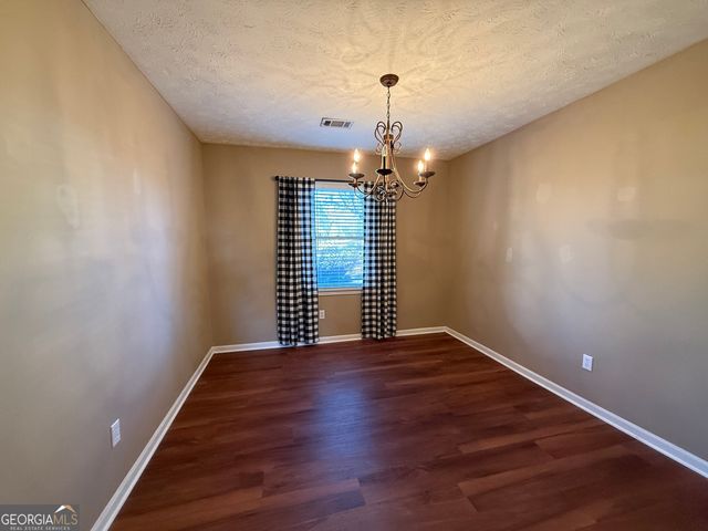 2703 19th Place, Valley, AL 36854