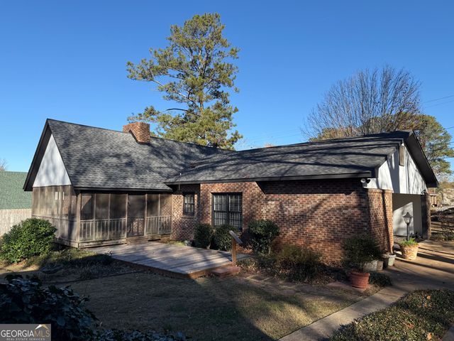 2703 19th Place, Valley, AL 36854