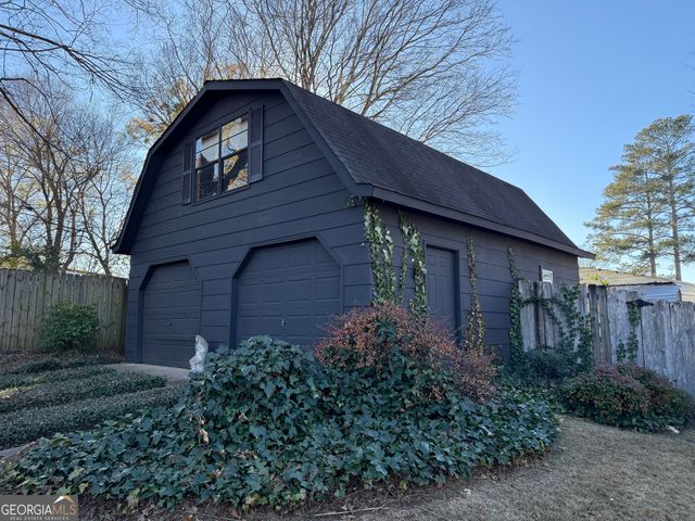 2703 19th Place, Valley, AL 36854