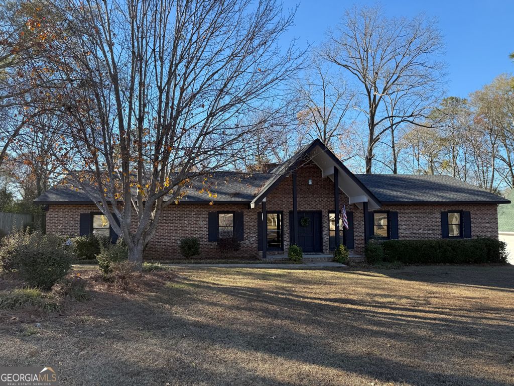 2703 19th Place, Valley, AL 36854