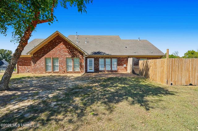 2690 Rodeo Way, Nesbit, MS 38651