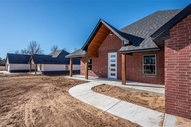 1108 County Street 2958, Tuttle, OK 73089