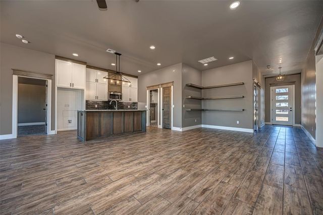 1108 County Street 2958, Tuttle, OK 73089