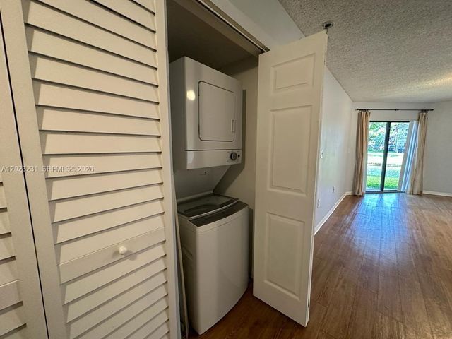 9934 Nob Hill Pl 9934, Sunrise, FL 33351