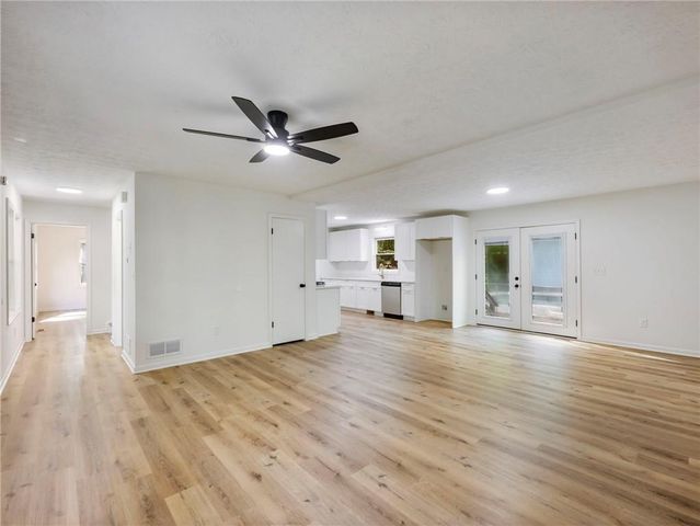 3550 Centerville Rosebud Road, Snellville, GA 30039