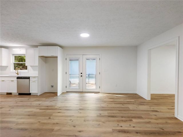 3550 Centerville Rosebud Road, Snellville, GA 30039