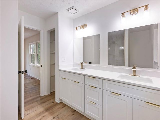 3550 Centerville Rosebud Road, Snellville, GA 30039