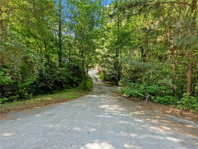 3550 Centerville Rosebud Road, Snellville, GA 30039