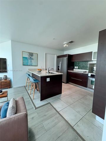 1900 N Bayshore Dr 4112, Miami, FL 33132