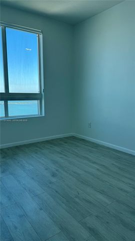 1900 N Bayshore Dr 4112, Miami, FL 33132