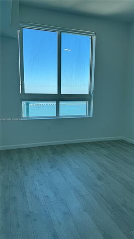 1900 N Bayshore Dr 4112, Miami, FL 33132