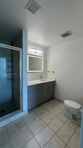 1900 N Bayshore Dr 4112, Miami, FL 33132