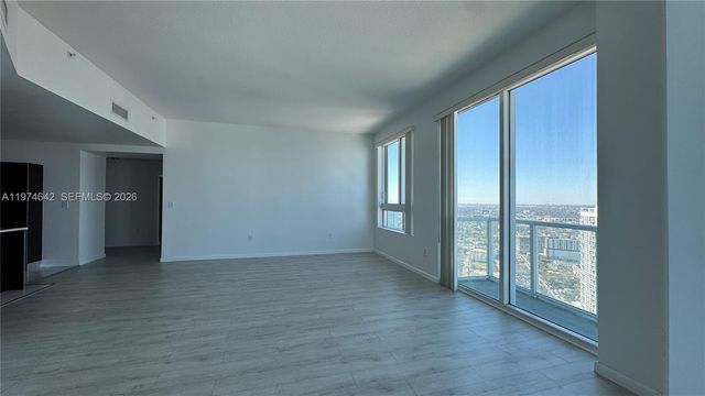 1900 N Bayshore Dr 4112, Miami, FL 33132