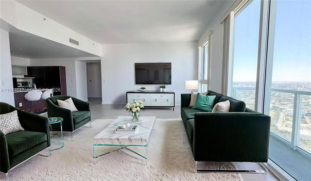 1900 N Bayshore Dr 4112, Miami, FL 33132