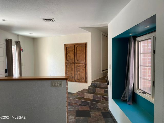 5830 E Cll Del Ciervo, Tucson, AZ 85750