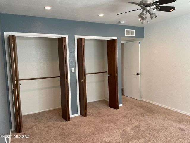 5830 E Cll Del Ciervo, Tucson, AZ 85750