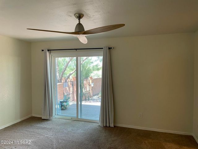 5830 E Cll Del Ciervo, Tucson, AZ 85750