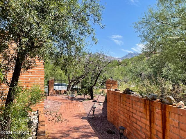 5830 E Cll Del Ciervo, Tucson, AZ 85750