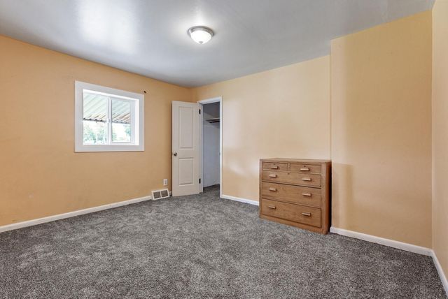 1212 N BESSIE Rd, Spokane Valley, WA 99212