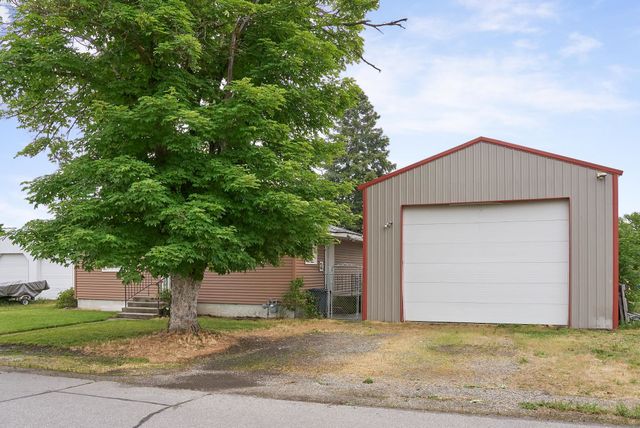 1212 N BESSIE Rd, Spokane Valley, WA 99212