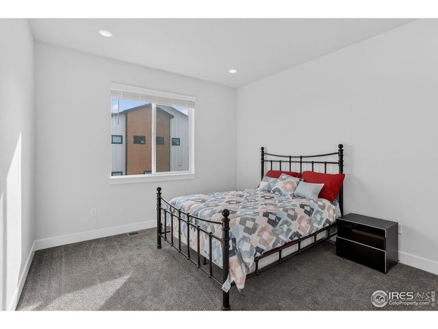 2402 49th Ave Ct 27, Greeley, CO 80634