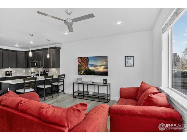 2402 49th Ave Ct 27, Greeley, CO 80634