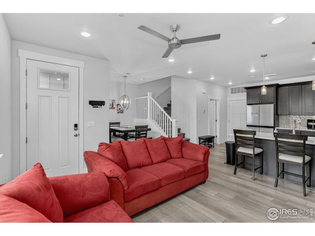 2402 49th Ave Ct 27, Greeley, CO 80634