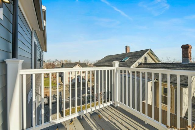 17 Akron St 2, Boston, MA 02119