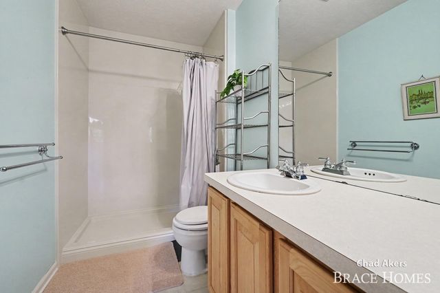 2022 Friesian Court Ne, Grand Rapids Twp, MI 49505