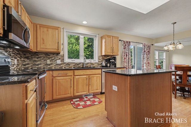 2022 Friesian Court Ne, Grand Rapids Twp, MI 49505