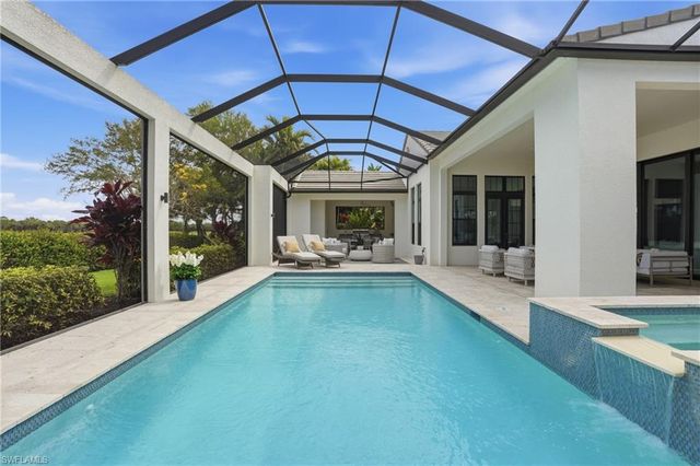 3263 Tavolara LN, Naples, FL 34114