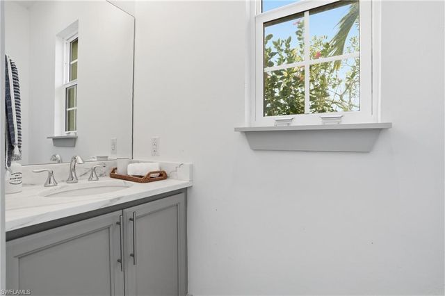 3263 Tavolara LN, Naples, FL 34114