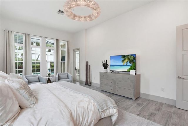 3263 Tavolara LN, Naples, FL 34114