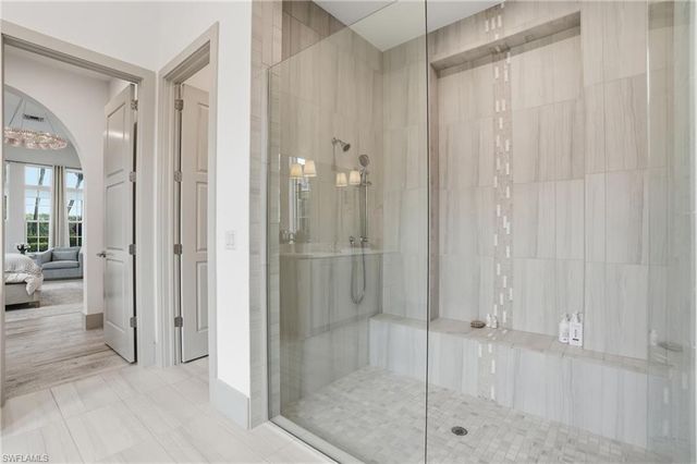 3263 Tavolara LN, Naples, FL 34114