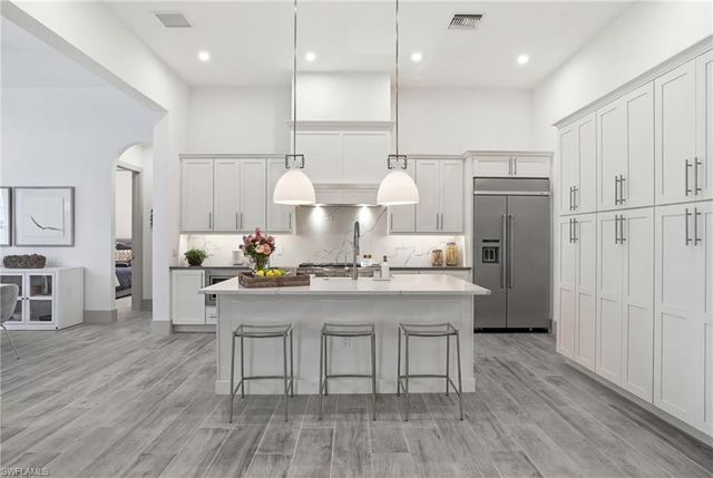 3263 Tavolara LN, Naples, FL 34114