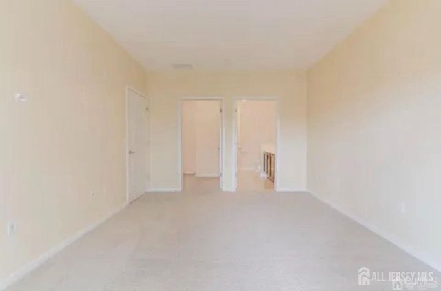 534 Doral Court, Piscataway, NJ 08854