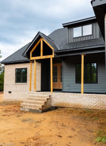 387 Vernon Road, Reidsville, NC 27320