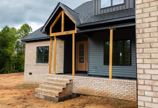 387 Vernon Road, Reidsville, NC 27320