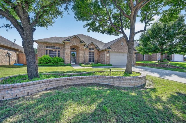 2312 Regina Drive, Corinth, TX 76210