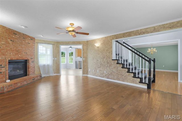 26 Hickory Point, Moro, IL 62067