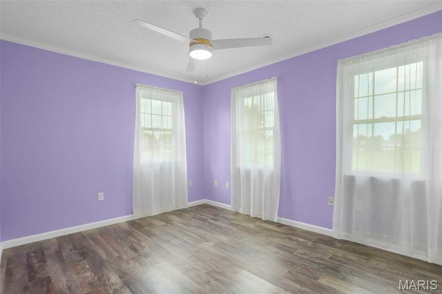26 Hickory Point, Moro, IL 62067