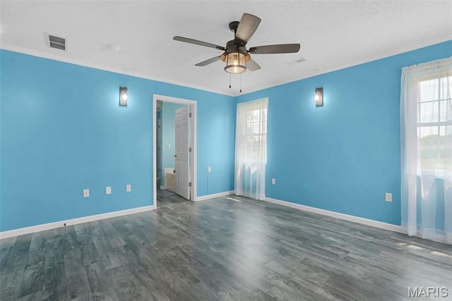 26 Hickory Point, Moro, IL 62067