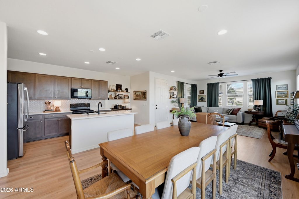 1311 W SPARROW Drive, San Tan Valley, AZ 85140 — photo 4