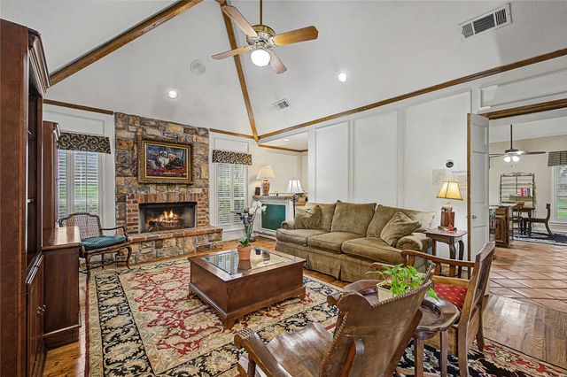 5831 London Lane, Dallas, TX 75252