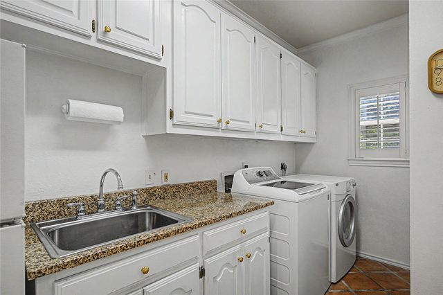 5831 London Lane, Dallas, TX 75252