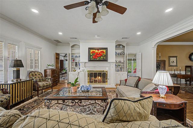 5831 London Lane, Dallas, TX 75252