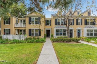 990 Holiday Avenue, Ventura, CA 93003
