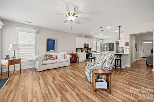 15718 Seafield Lane, Huntersville, NC 28078