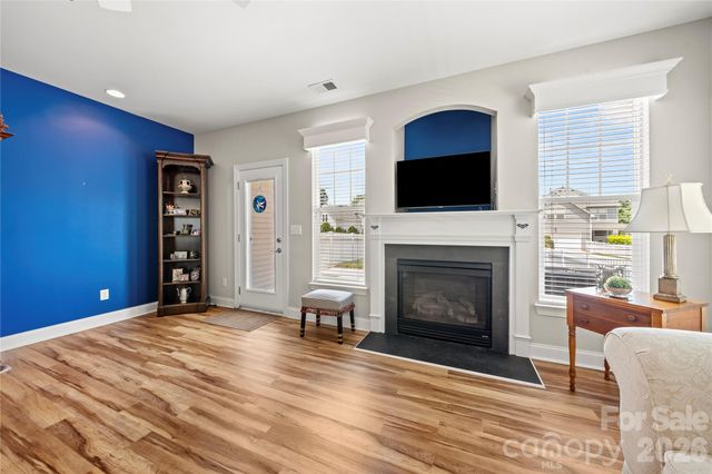 15718 Seafield Lane, Huntersville, NC 28078