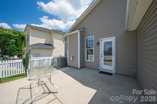 15718 Seafield Lane, Huntersville, NC 28078